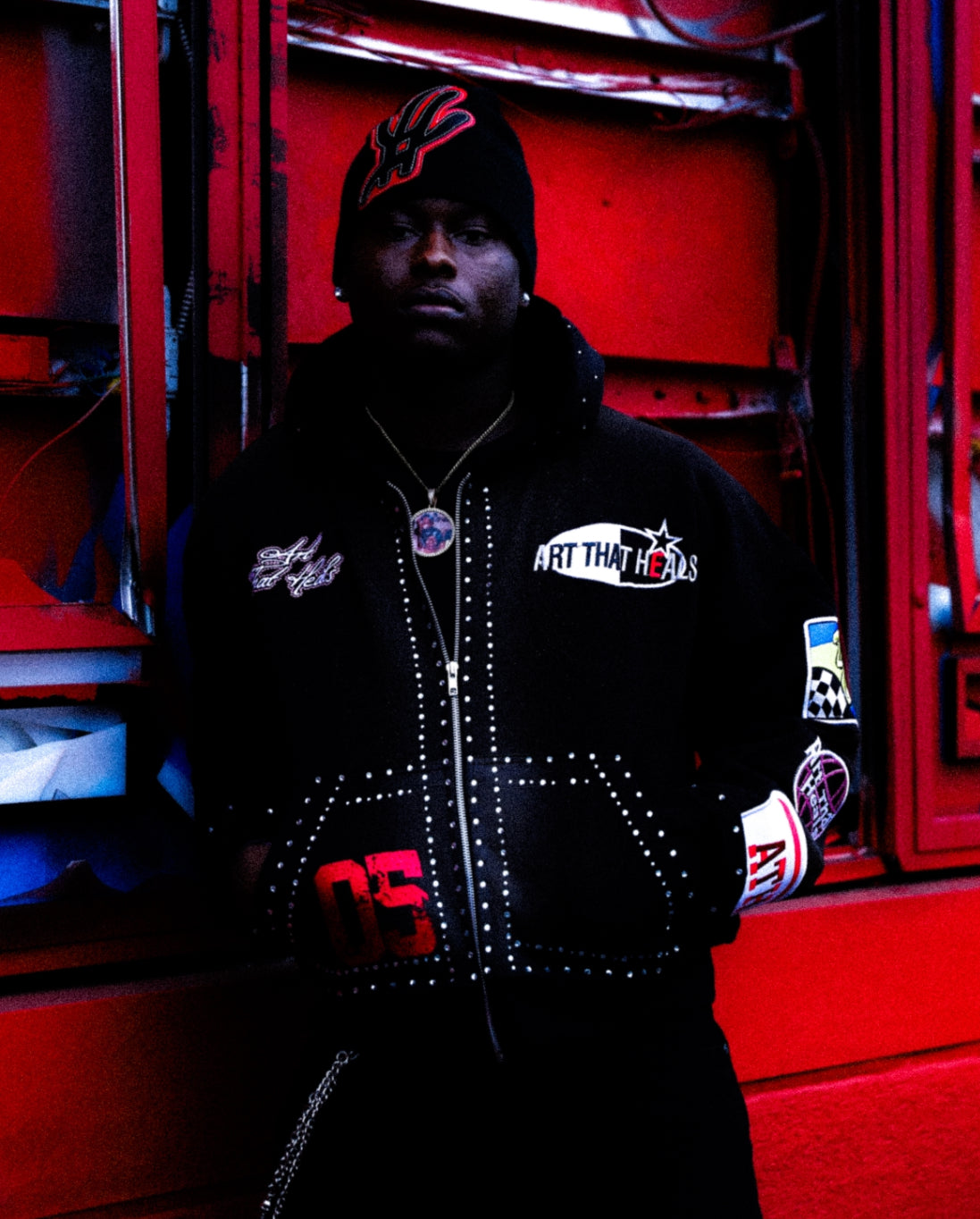 “DREAM CHASER” ZIP UP