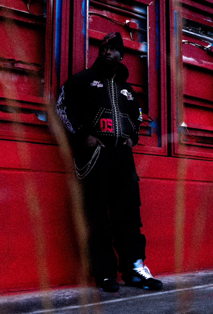 “DREAM CHASER” ZIP UP