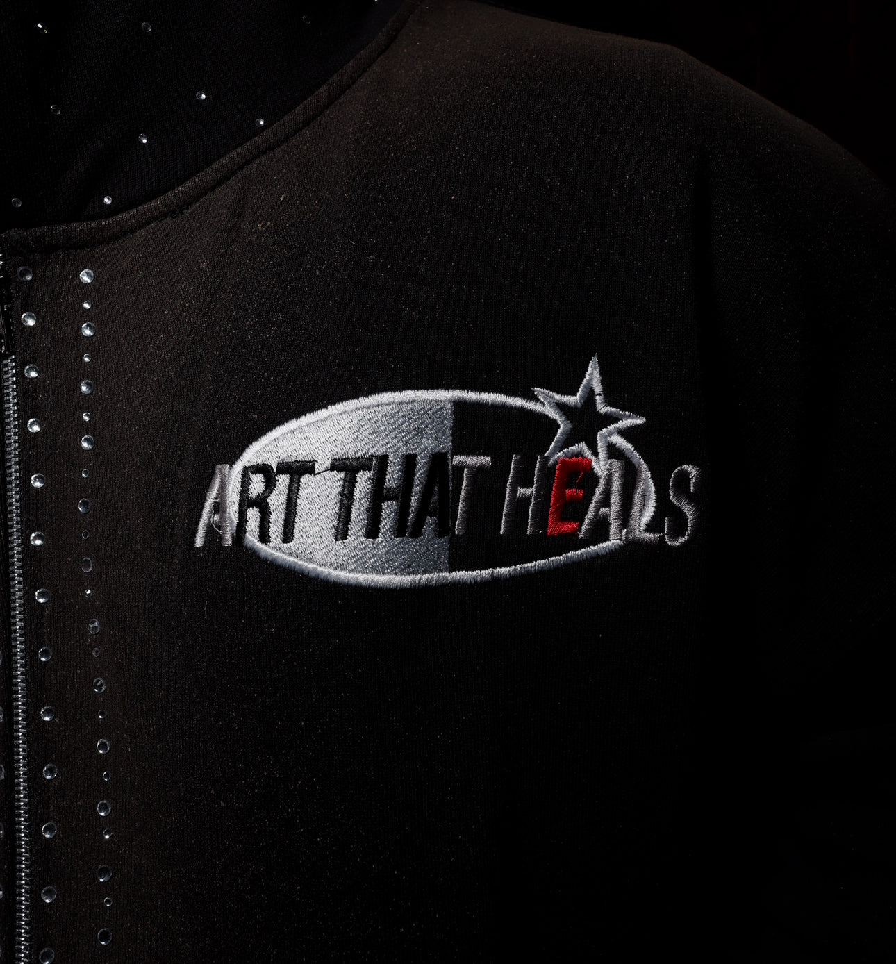 “DREAM CHASER” ZIP UP